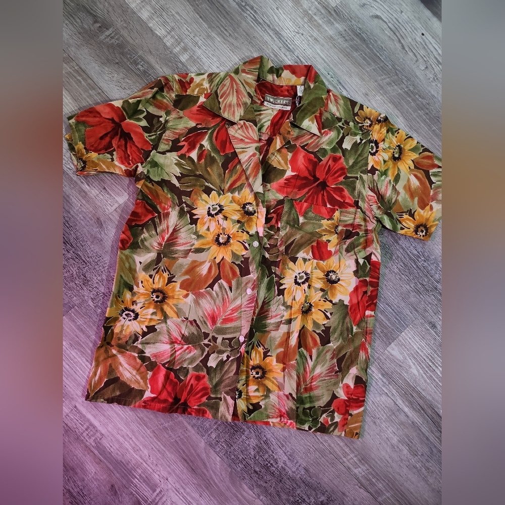 Y2K Twickers by Kenneth Gordon Floral Button Up Blouse